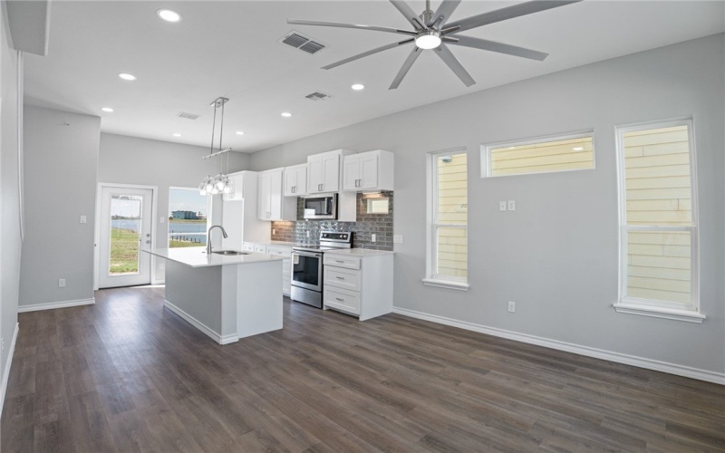 14933 Leeward Drive, Corpus Christi, TX 78418, 4 Bedrooms Bedrooms, ,2 BathroomsBathrooms,Residential,For Sale,14933 Leeward Drive,449638