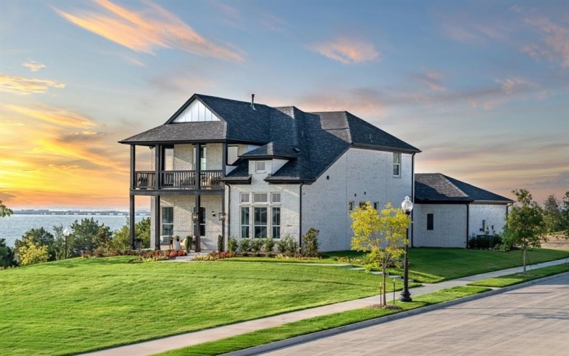 2618 Sunrise Drive, Rowlett, TX 75089, 4 Habitaciones Habitaciones , ,5 BañosBaños,Residential,En Venta,2618 Sunrise Drive,0,20974556
