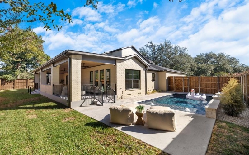 12515 Planters Glen Drive, Dallas, TX 75244, 5 Habitaciones Habitaciones , ,6 BañosBaños,Residential,En Venta,12515 Planters Glen Drive,0,20974688