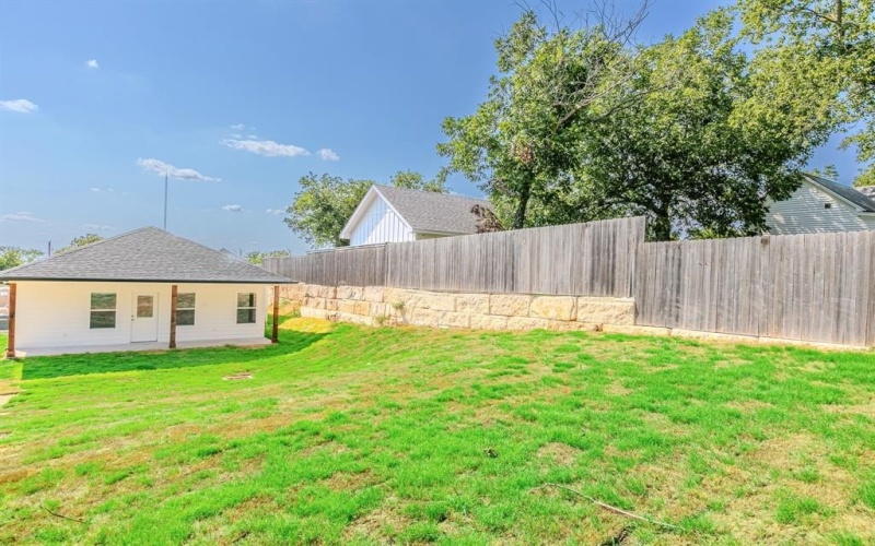708 N College Street, West, TX 76691, 3 Bedrooms Bedrooms, ,2 BathroomsBathrooms,Residential,For Sale,708 N College Street,0,20974849