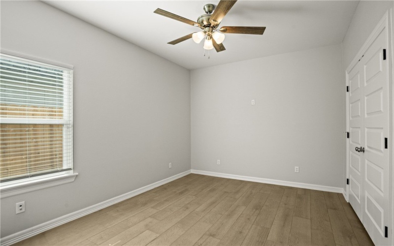 509 W Ragland Avenue, Kingsville, TX 78363, 3 Habitaciones Habitaciones , ,2 BañosBaños,Residential,En Venta,509 W Ragland Avenue,0,456602