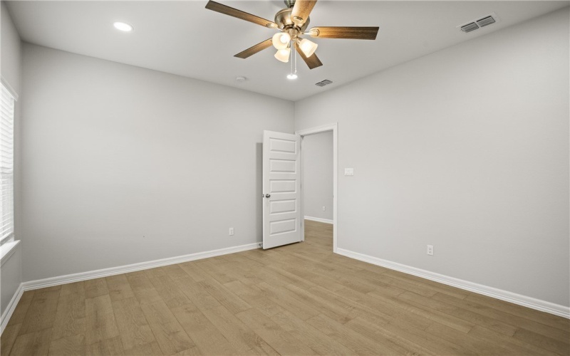 509 W Ragland Avenue, Kingsville, TX 78363, 3 Habitaciones Habitaciones , ,2 BañosBaños,Residential,En Venta,509 W Ragland Avenue,0,456602