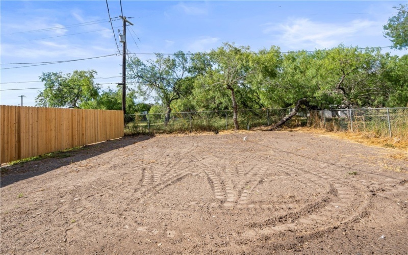 509 W Ragland Avenue, Kingsville, TX 78363, 3 Habitaciones Habitaciones , ,2 BañosBaños,Residential,En Venta,509 W Ragland Avenue,0,456602
