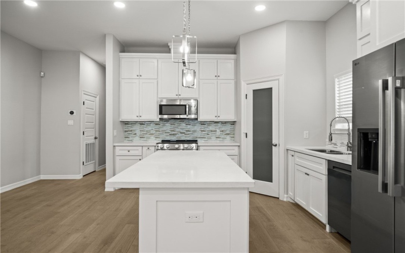 509 W Ragland Avenue, Kingsville, TX 78363, 3 Habitaciones Habitaciones , ,2 BañosBaños,Residential,En Venta,509 W Ragland Avenue,0,456602