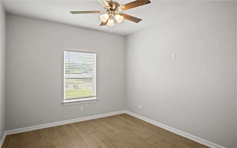 509 W Ragland Avenue, Kingsville, TX 78363, 3 Habitaciones Habitaciones , ,2 BañosBaños,Residential,En Venta,509 W Ragland Avenue,0,456602