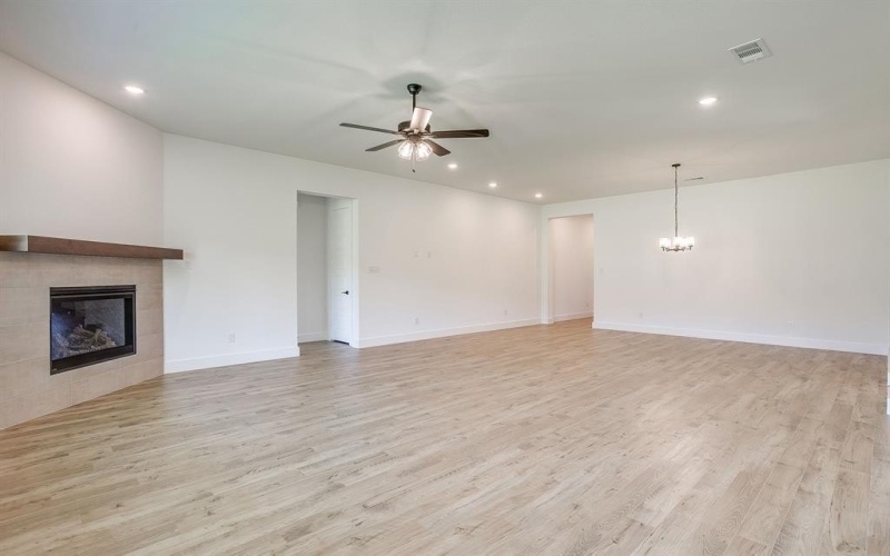 722 Feathergrass Court W, Haslet, TX 76052, 4 Habitaciones Habitaciones , ,3 BañosBaños,Residential,En Venta,722 Feathergrass Court W,0,20975132