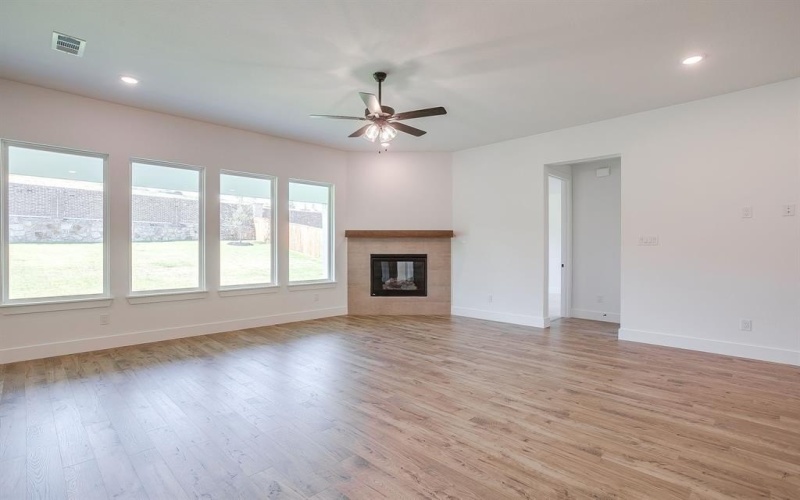 722 Feathergrass Court W, Haslet, TX 76052, 4 Habitaciones Habitaciones , ,3 BañosBaños,Residential,En Venta,722 Feathergrass Court W,0,20975132