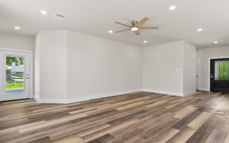 3505 Brazos River Drive, Granbury, TX 76048, 3 Habitaciones Habitaciones , ,2 BañosBaños,Residential,En Venta,3505 Brazos River Drive,0,20975184