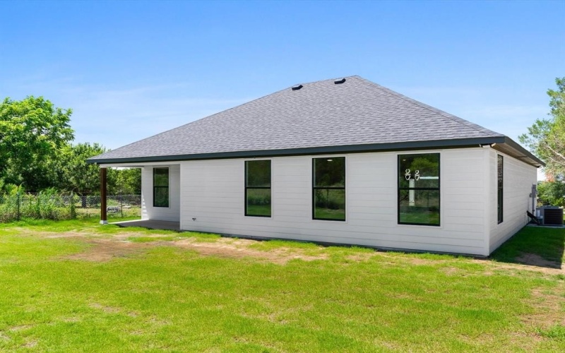 3505 Brazos River Drive, Granbury, TX 76048, 3 Habitaciones Habitaciones , ,2 BañosBaños,Residential,En Venta,3505 Brazos River Drive,0,20975184