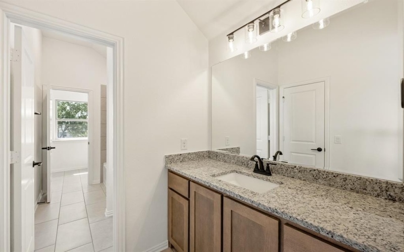 438 London Drive, Lavon, TX 75166, 5 Habitaciones Habitaciones , ,3 BañosBaños,Residential,En Venta,438 London Drive,0,20975185
