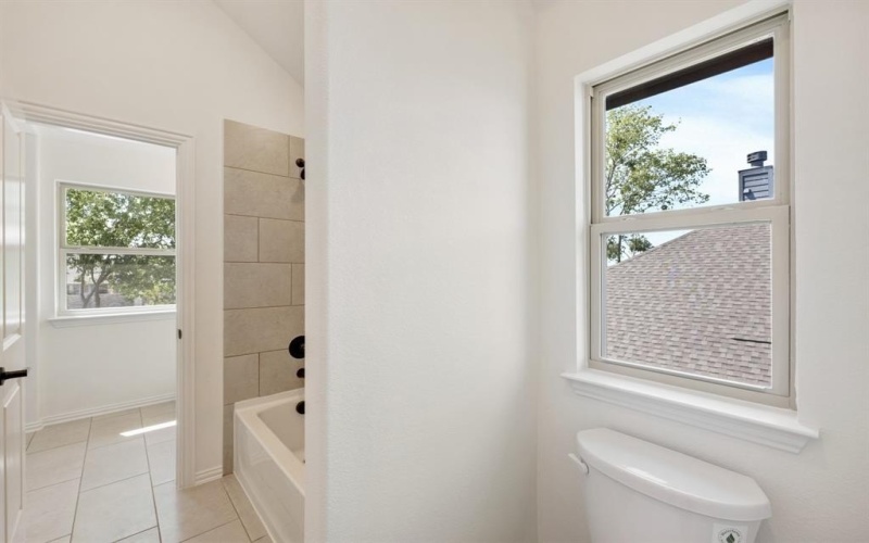 438 London Drive, Lavon, TX 75166, 5 Habitaciones Habitaciones , ,3 BañosBaños,Residential,En Venta,438 London Drive,0,20975185