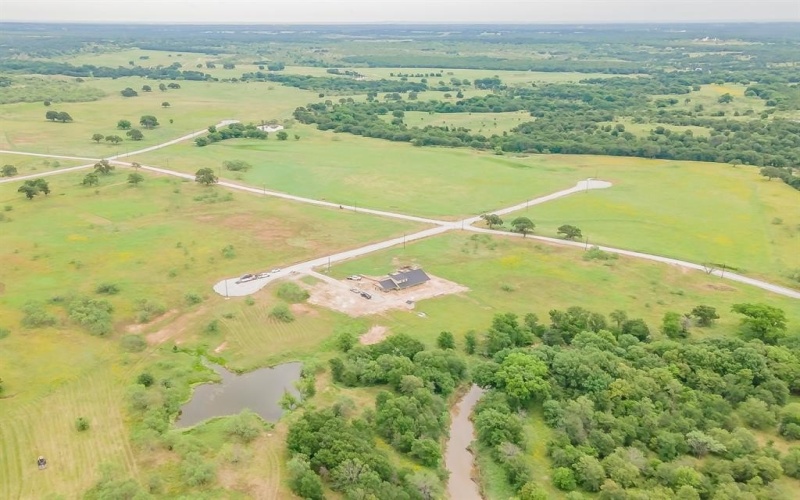 175 Flint Lane, Chico, TX 76431, 4 Bedrooms Bedrooms, ,3 BathroomsBathrooms,Residential,For Sale,175 Flint Lane,20975264