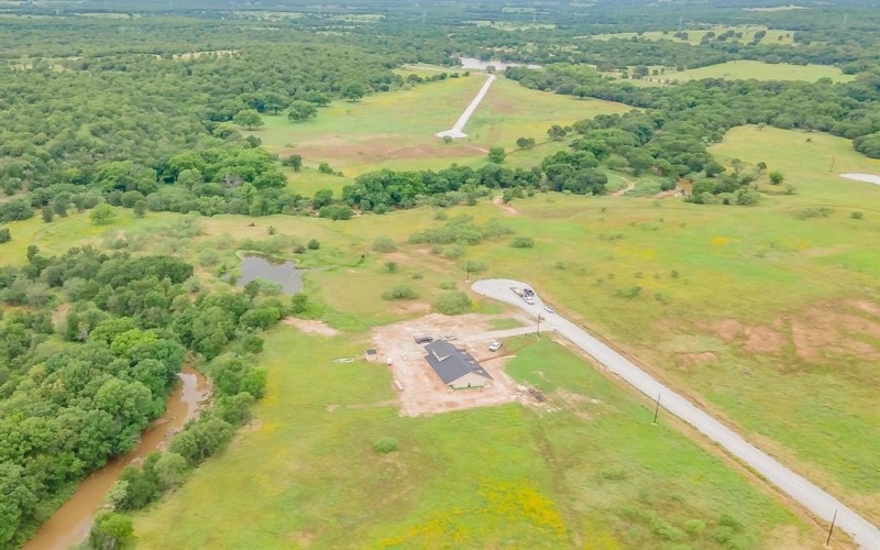 175 Flint Lane, Chico, TX 76431, 4 Bedrooms Bedrooms, ,3 BathroomsBathrooms,Residential,For Sale,175 Flint Lane,20975264