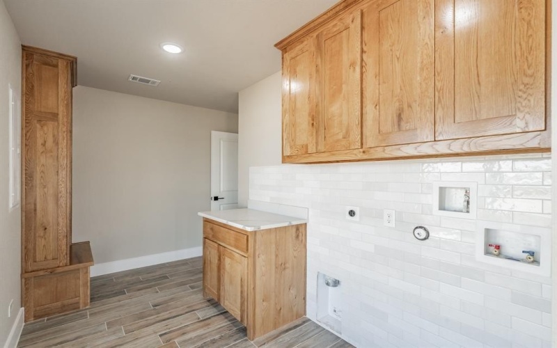 175 Flint Lane, Chico, TX 76431, 4 Bedrooms Bedrooms, ,3 BathroomsBathrooms,Residential,For Sale,175 Flint Lane,0,20975264