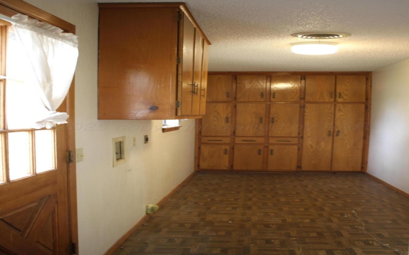 708 N Arizona Street, Shamrock, TX 79079, 3 Bedrooms Bedrooms, ,2 BathroomsBathrooms,Residential,For Sale,708 N Arizona Street,25-5578