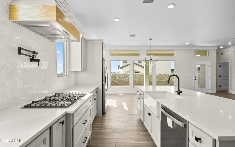 13375 Jeff Winton Drive, El Paso, TX 79928, 4 Habitaciones Habitaciones , ,3 BañosBaños,Residential,En Venta,13375 Jeff Winton Drive,924980