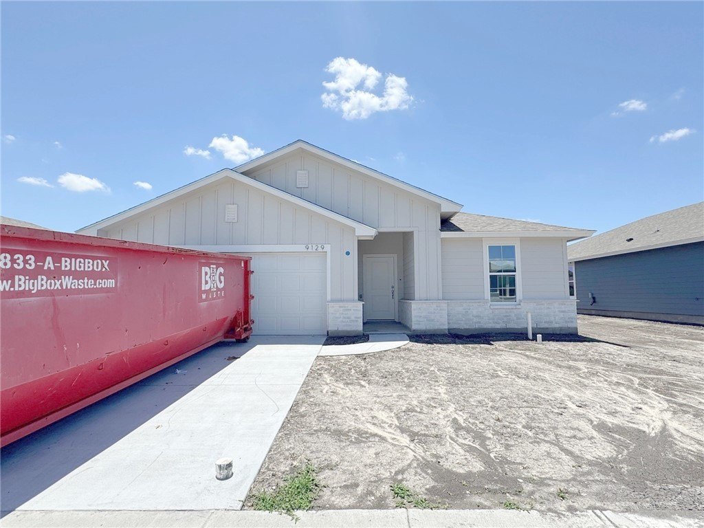 9129 Neena Drive, Corpus Christi, TX 78410, 3 Bedrooms Bedrooms, ,2 BathroomsBathrooms,Residential,For Sale,9129 Neena Drive,0,456626