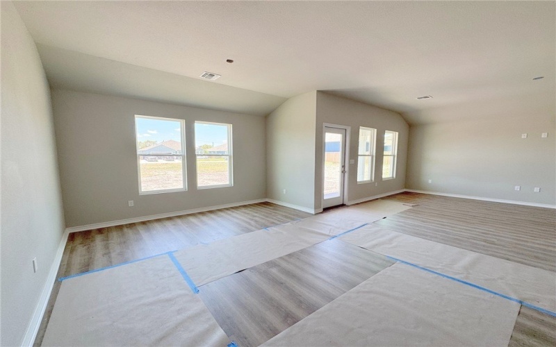 9129 Neena Drive, Corpus Christi, TX 78410, 3 Bedrooms Bedrooms, ,2 BathroomsBathrooms,Residential,For Sale,9129 Neena Drive,0,456626