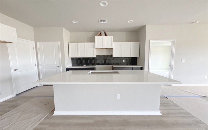 9129 Neena Drive, Corpus Christi, TX 78410, 3 Bedrooms Bedrooms, ,2 BathroomsBathrooms,Residential,For Sale,9129 Neena Drive,0,456626