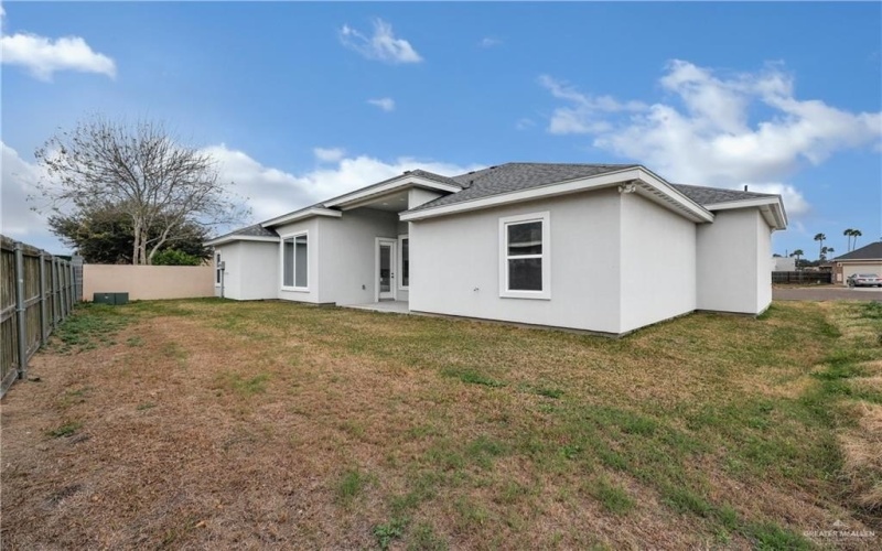 503 Purple Bugambilia, Pharr, TX 78577, 4 Habitaciones Habitaciones , ,3 BañosBaños,Residential,En Venta,503 Purple Bugambilia,474186
