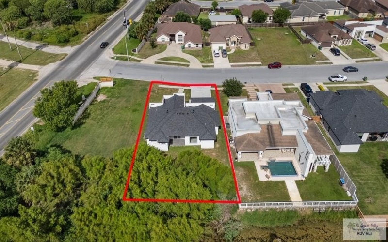 7004 LAGO VISTA, BROWNSVILLE, TX 78520, 4 Bedrooms Bedrooms, ,3 BathroomsBathrooms,Residential,For Sale,7004 LAGO VISTA,29766169