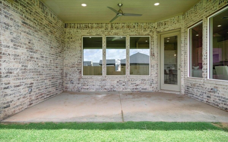 1403 Durham Avenue, Wolfforth, TX 79382, 3 Bedrooms Bedrooms, ,2 BathroomsBathrooms,Residential,For Sale,1403 Durham Avenue,202556647