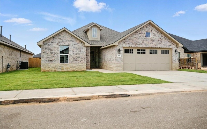 1403 Durham Avenue, Wolfforth, TX 79382, 3 Bedrooms Bedrooms, ,2 BathroomsBathrooms,Residential,For Sale,1403 Durham Avenue,202556647