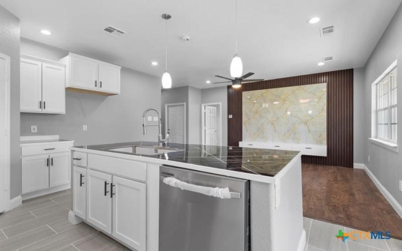 4437 Sandlin Drive, Belton, TX 76513, 3 Habitaciones Habitaciones , ,2 BañosBaños,Residential,En Venta,4437 Sandlin Drive,584071