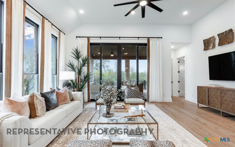 221 Belanger Canyon Drive, Liberty Hill, TX 78642, 4 Bedrooms Bedrooms, ,5 BathroomsBathrooms,Residential,For Sale,221 Belanger Canyon Drive,584134