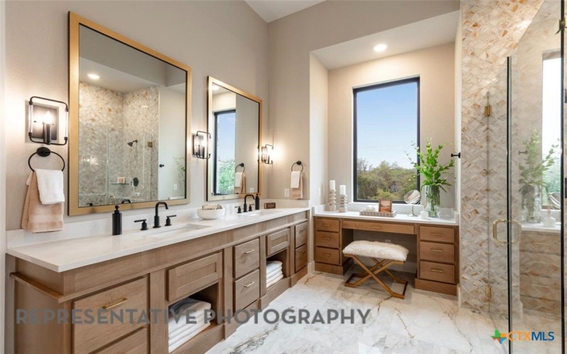 221 Belanger Canyon Drive, Liberty Hill, TX 78642, 4 Bedrooms Bedrooms, ,5 BathroomsBathrooms,Residential,For Sale,221 Belanger Canyon Drive,584134