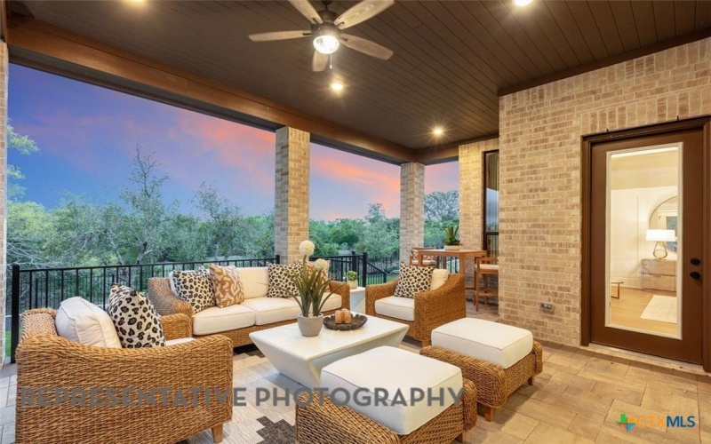 221 Belanger Canyon Drive, Liberty Hill, TX 78642, 4 Bedrooms Bedrooms, ,5 BathroomsBathrooms,Residential,For Sale,221 Belanger Canyon Drive,584134