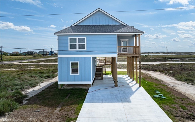 613 W Shady Oak Lane, Rockport, TX 78382, 3 Bedrooms Bedrooms, ,2 BathroomsBathrooms,Residential,For Sale,613 W Shady Oak Lane,449865