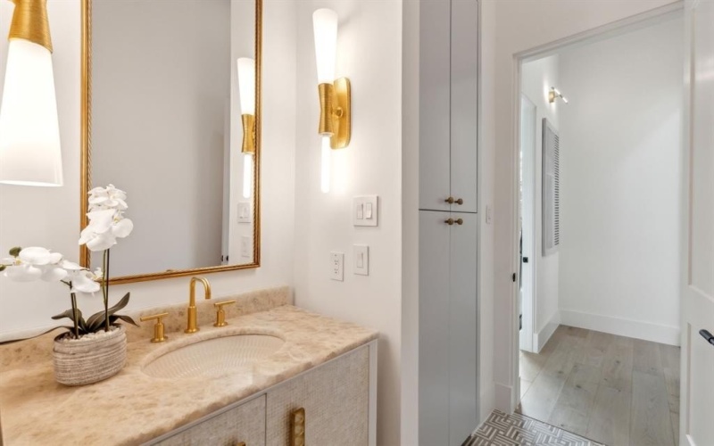 12 Cardona Drive, Westlake, TX 76262, 5 Habitaciones Habitaciones , ,6 BañosBaños,Residential,En Venta,12 Cardona Drive,20867240