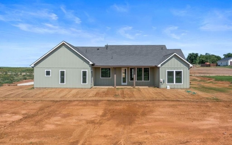 1080 Dixie Estates Way, Whitesboro, TX 76273, 4 Bedrooms Bedrooms, ,2 BathroomsBathrooms,Residential,For Sale,1080 Dixie Estates Way,0,20945455