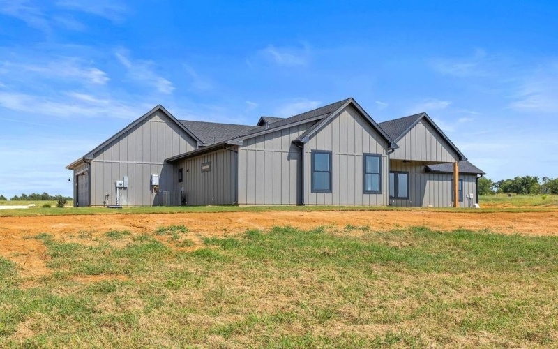 990 Dixie Estates Way, Whitesboro, TX 76273, 5 Habitaciones Habitaciones , ,3 BañosBaños,Residential,En Venta,990 Dixie Estates Way,0,20945502