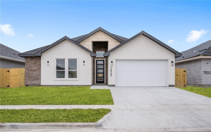 7829 Houshang Drive, Corpus Christi, TX 78414, 4 Bedrooms Bedrooms, ,3 BathroomsBathrooms,Residential,For Sale,7829 Houshang Drive,449935