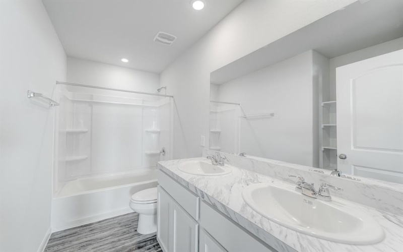 837 Eagles Nest Drive, Cleburne, TX 76031, 5 Bedrooms Bedrooms, ,2 BathroomsBathrooms,Residential,For Sale,837 Eagles Nest Drive,0,20975881