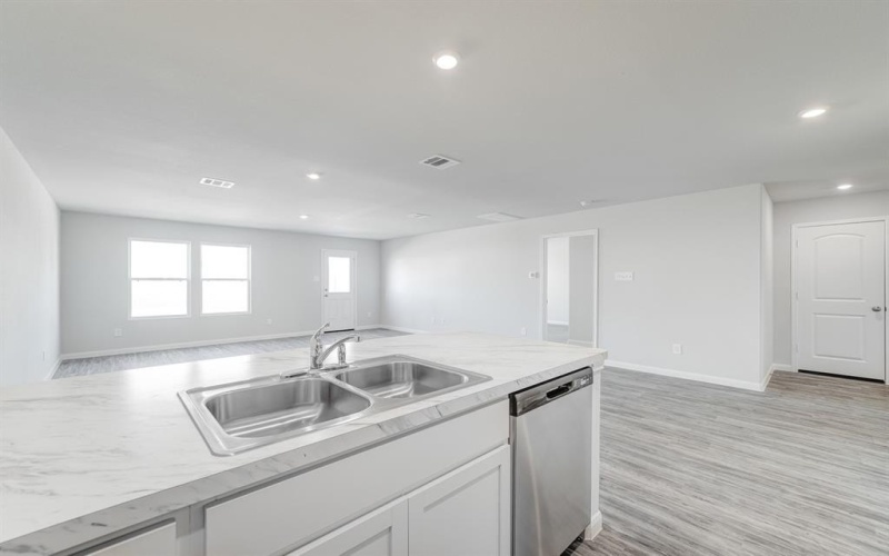 837 Eagles Nest Drive, Cleburne, TX 76031, 5 Bedrooms Bedrooms, ,2 BathroomsBathrooms,Residential,For Sale,837 Eagles Nest Drive,0,20975881