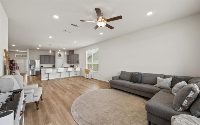 3401 Beutel Road, Lorena, TX 76655, 4 Bedrooms Bedrooms, ,3 BathroomsBathrooms,Residential,For Sale,3401 Beutel Road,20975895