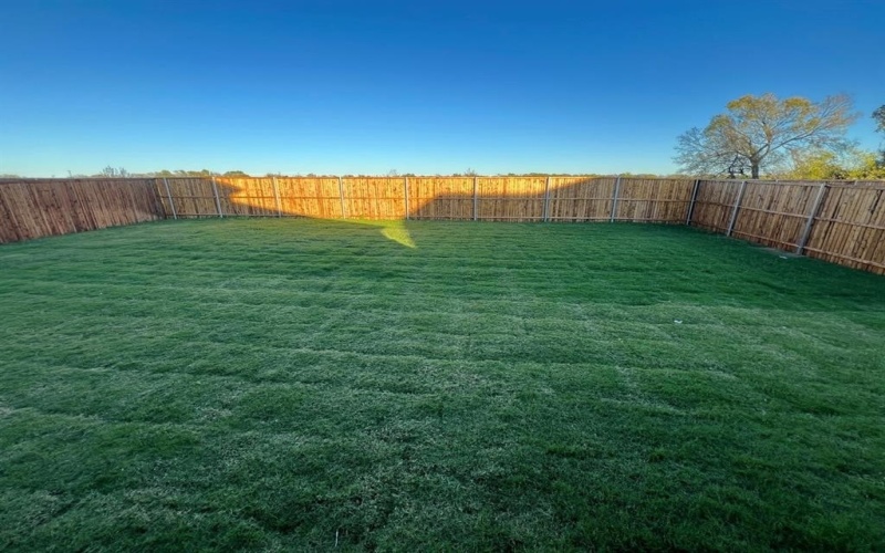 2005 Rolling Ridge Drive, Van Alstyne, TX 75495, 4 Bedrooms Bedrooms, ,3 BathroomsBathrooms,Residential,For Sale,2005 Rolling Ridge Drive,20975988