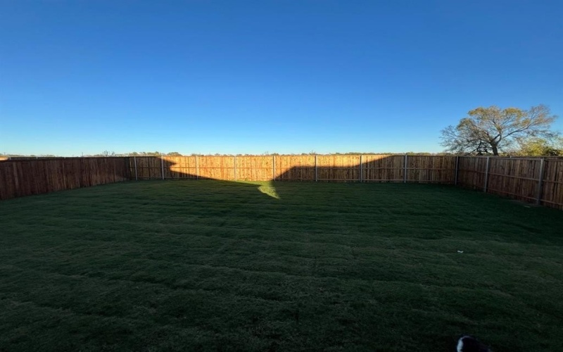 2005 Rolling Ridge Drive, Van Alstyne, TX 75495, 4 Bedrooms Bedrooms, ,3 BathroomsBathrooms,Residential,For Sale,2005 Rolling Ridge Drive,20975988