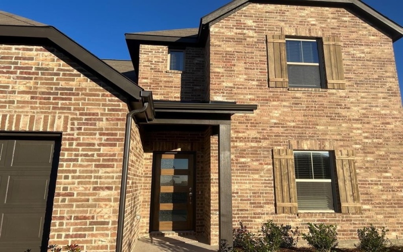 2005 Rolling Ridge Drive, Van Alstyne, TX 75495, 4 Bedrooms Bedrooms, ,3 BathroomsBathrooms,Residential,For Sale,2005 Rolling Ridge Drive,20975988