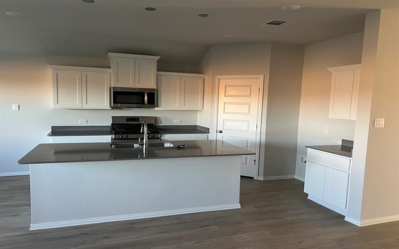 2005 Rolling Ridge Drive, Van Alstyne, TX 75495, 4 Bedrooms Bedrooms, ,3 BathroomsBathrooms,Residential,For Sale,2005 Rolling Ridge Drive,20975988