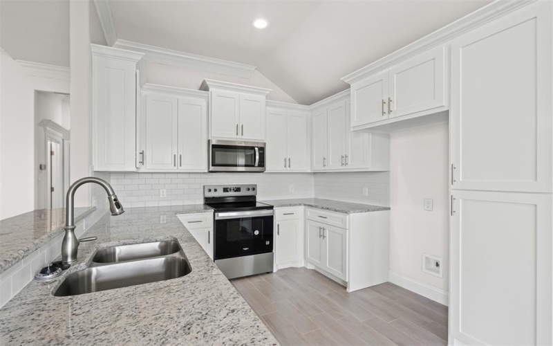 1412 Oleander Drive, Tolar, TX 76476, 4 Bedrooms Bedrooms, ,2 BathroomsBathrooms,Residential,For Sale,1412 Oleander Drive,20971463