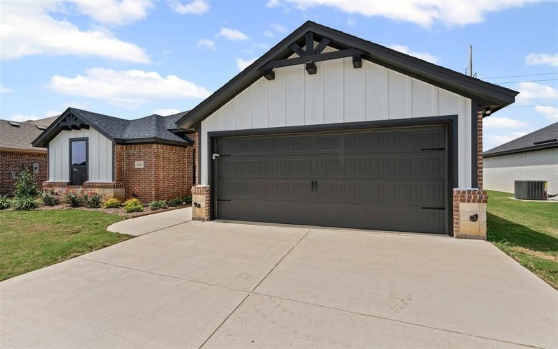 1412 Oleander Drive, Tolar, TX 76476, 4 Bedrooms Bedrooms, ,2 BathroomsBathrooms,Residential,For Sale,1412 Oleander Drive,20971463