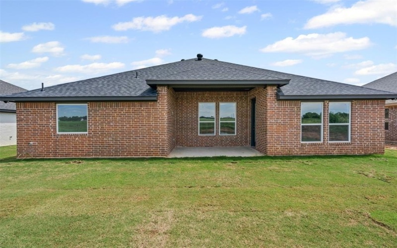 1412 Oleander Drive, Tolar, TX 76476, 4 Bedrooms Bedrooms, ,2 BathroomsBathrooms,Residential,For Sale,1412 Oleander Drive,20971463