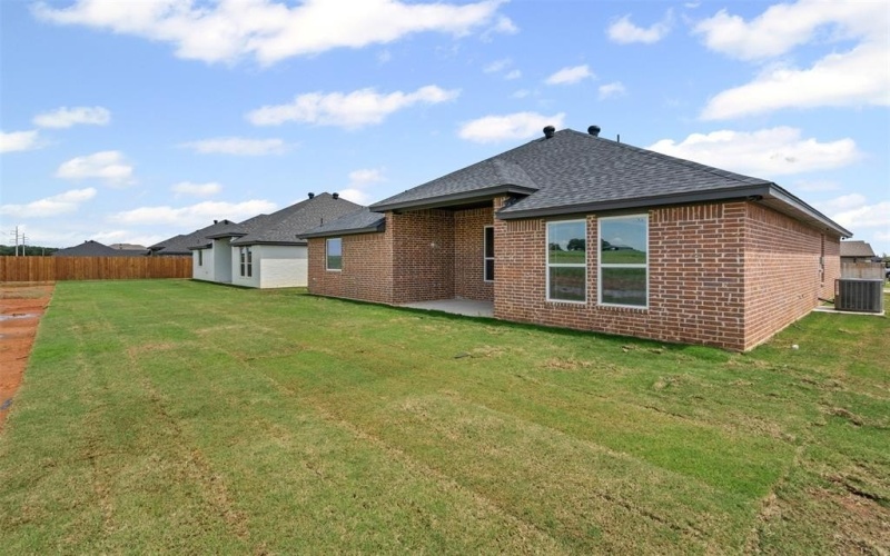 1412 Oleander Drive, Tolar, TX 76476, 4 Bedrooms Bedrooms, ,2 BathroomsBathrooms,Residential,For Sale,1412 Oleander Drive,20971463