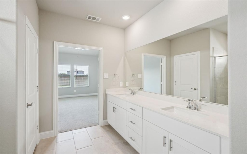 518 Stagg Street, McKinney, TX 75069, 5 Bedrooms Bedrooms, ,3 BathroomsBathrooms,Residential,For Sale,518 Stagg Street,0,20973399