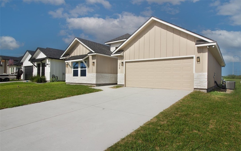 3629 Rebecca Drive, Corpus Christi, TX 78410, 3 Habitaciones Habitaciones , ,2 BañosBaños,Residential,En Venta,3629 Rebecca Drive,450040