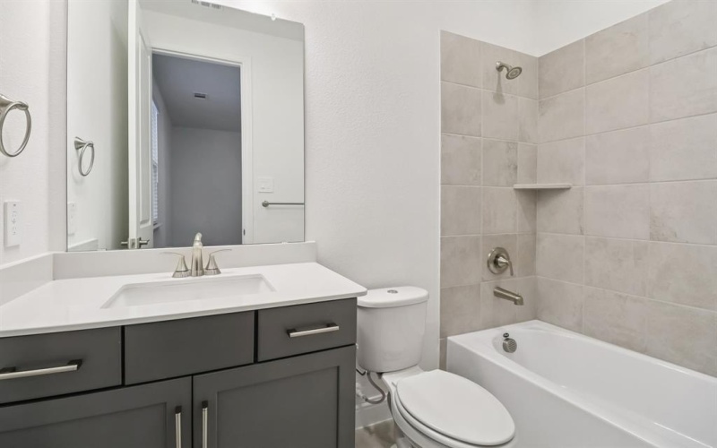 2453 Glacier Ridge, Corinth, TX 76210, 4 Bedrooms Bedrooms, ,3 BathroomsBathrooms,Residential,For Sale,2453 Glacier Ridge,0,20973427